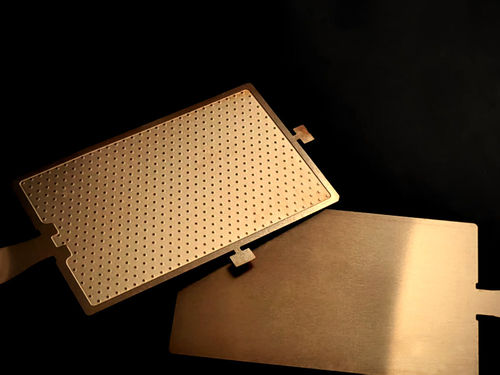 Последние новости компании о Chemical Etching for Ultra-Thin Vapor Chambers: Market Trends, Manufacturing, and Material Selection