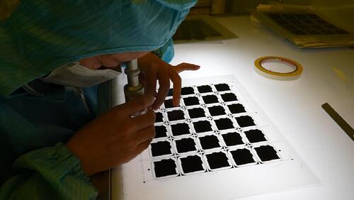 Последние блоги о компании Основные области применения и будущие тенденции фотохимического травления в передовом производстве